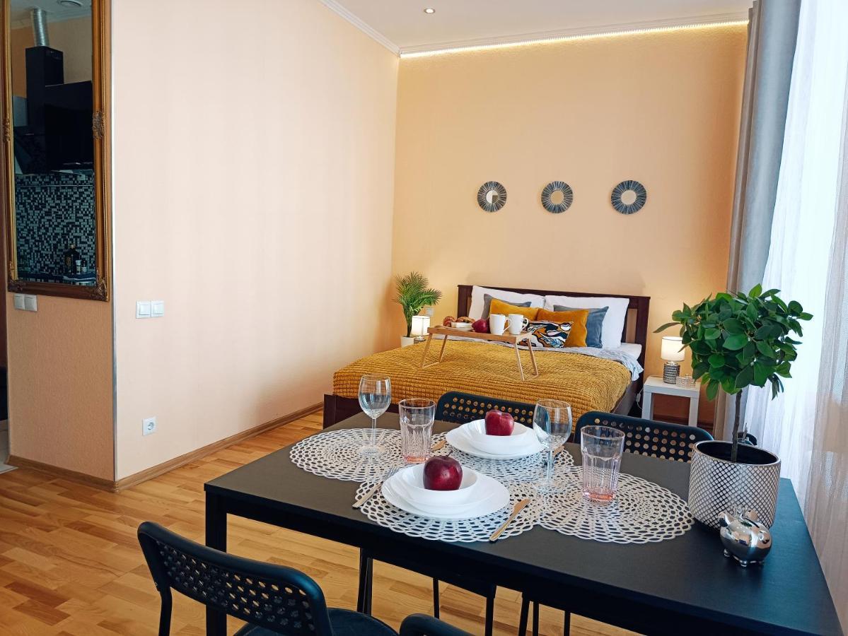 Centrally Located Studio Apartment Riga Exteriér fotografie